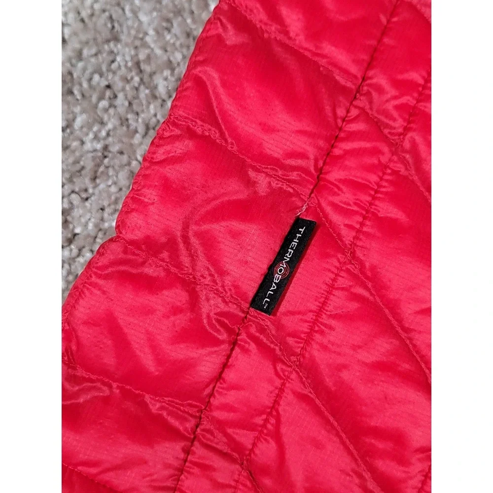 The North Face Thermoball Jacket Hoody Medium Red Quilted Puffer Mens Full Zip